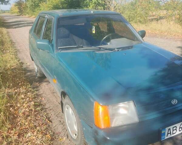 Зеленый ЗАЗ 1103 Славута, объемом двигателя 1.2 л и пробегом 165 тыс. км за 1200 $, фото 1 на Automoto.ua