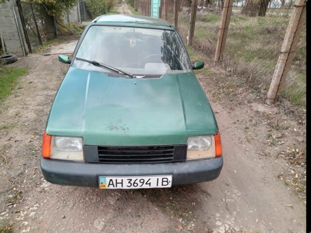 Зеленый ЗАЗ 1103 Славута, объемом двигателя 1.2 л и пробегом 20 тыс. км за 900 $, фото 1 на Automoto.ua