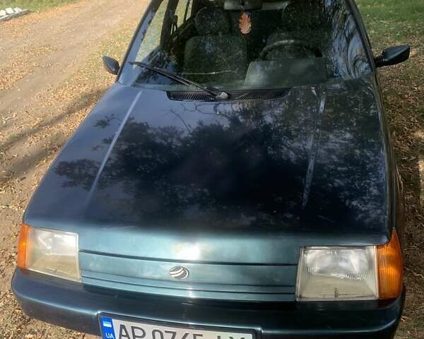 Зеленый ЗАЗ 1103 Славута, объемом двигателя 1.3 л и пробегом 504 тыс. км за 1100 $, фото 1 на Automoto.ua