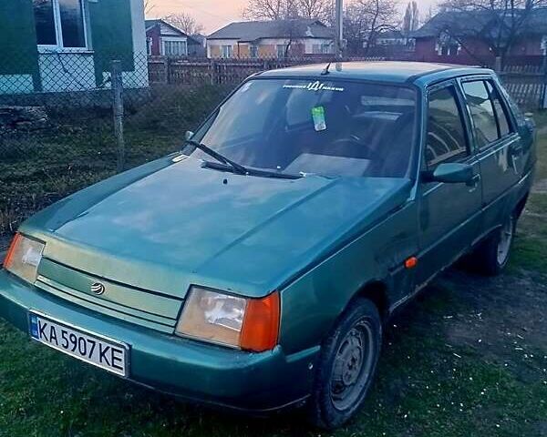 Зеленый ЗАЗ 1103 Славута, объемом двигателя 1.2 л и пробегом 230 тыс. км за 550 $, фото 1 на Automoto.ua