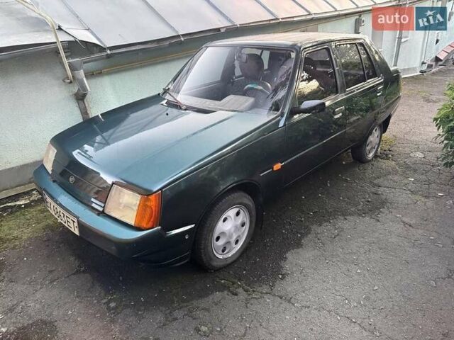 ЗАЗ 1103 Славута 2005 в Хмельницком на Automoto.ua Зеленый ЗАЗ 1103 Славута, объемом двигателя 1.2 л и пробегом 97 тыс. км за 952 $, фото 1 на Automoto.ua