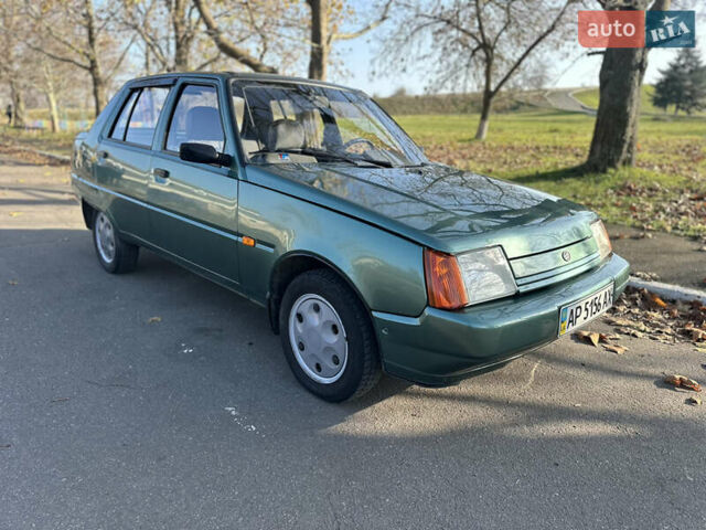 Зеленый ЗАЗ 1103 Славута, объемом двигателя 1.2 л и пробегом 60 тыс. км за 1850 $, фото 1 на Automoto.ua