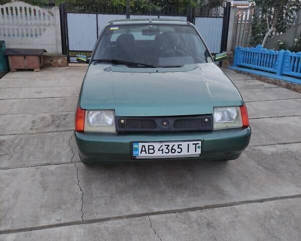 Зеленый ЗАЗ 1103 Славута, объемом двигателя 1.2 л и пробегом 1 тыс. км за 2000 $, фото 1 на Automoto.ua