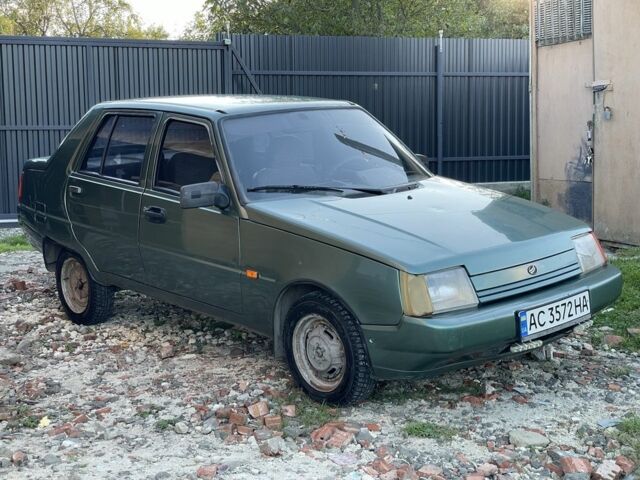 Зелений ЗАЗ 1103 Славута, об'ємом двигуна 1.2 л та пробігом 250 тис. км за 740 $, фото 1 на Automoto.ua