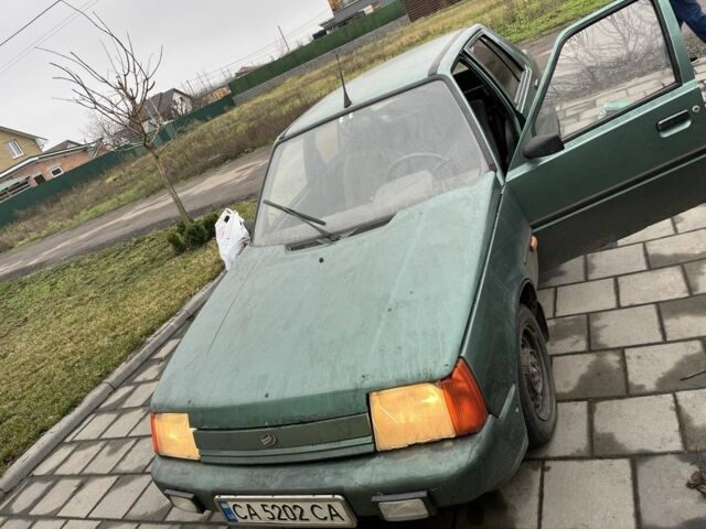 Зеленый ЗАЗ 1103 Славута, объемом двигателя 1.2 л и пробегом 180 тыс. км за 600 $, фото 1 на Automoto.ua