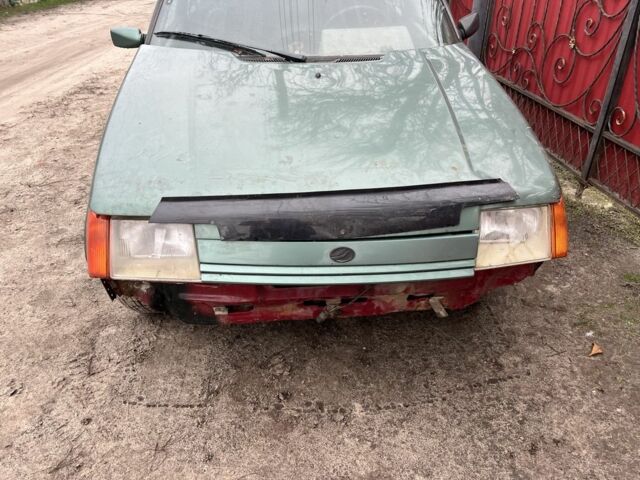 Зеленый ЗАЗ 1103 Славута, объемом двигателя 0 л и пробегом 300 тыс. км за 475 $, фото 1 на Automoto.ua