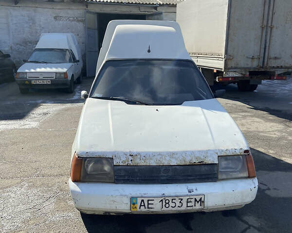 Белый ЗАЗ 1105 Дана, объемом двигателя 1.2 л и пробегом 150 тыс. км за 750 $, фото 1 на Automoto.ua