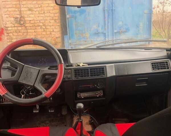 Красный ЗАЗ 1105 Дана, объемом двигателя 1.1 л и пробегом 160 тыс. км за 900 $, фото 1 на Automoto.ua