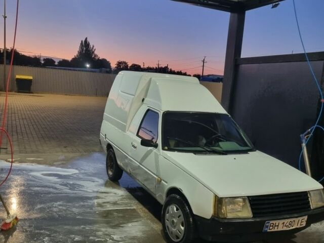 Белый ЗАЗ 1105, объемом двигателя 1.5 л и пробегом 155 тыс. км за 1000 $, фото 1 на Automoto.ua