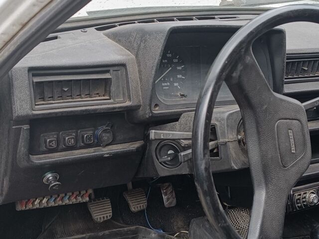 Білий ЗАЗ 1105, об'ємом двигуна 1.1 л та пробігом 7 тис. км за 10500 $, фото 1 на Automoto.ua