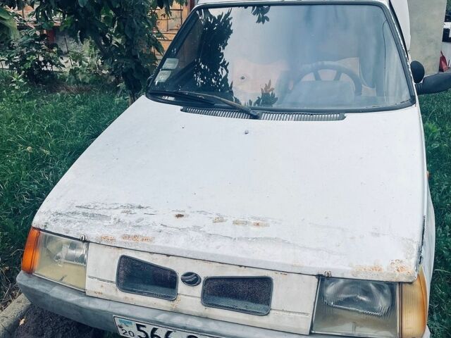 Белый ЗАЗ 110558, объемом двигателя 1.3 л и пробегом 300 тыс. км за 335 $, фото 1 на Automoto.ua