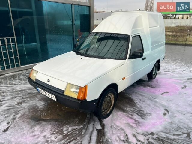 Белый ЗАЗ 110558, объемом двигателя 1.2 л и пробегом 2 тыс. км за 2000 $, фото 1 на Automoto.ua