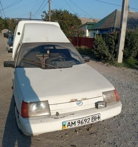 Білий ЗАЗ 110558, об'ємом двигуна 1.19 л та пробігом 100 тис. км за 550 $, фото 1 на Automoto.ua