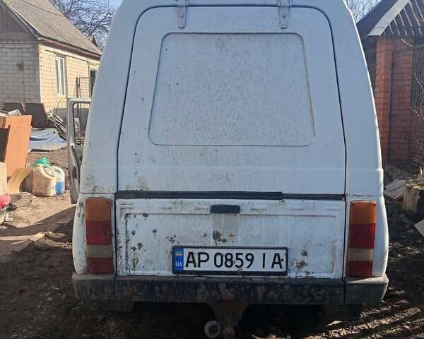 Белый ЗАЗ 110558, объемом двигателя 1.2 л и пробегом 300 тыс. км за 790 $, фото 1 на Automoto.ua