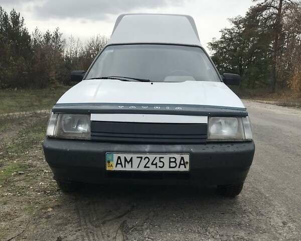 Білий ЗАЗ 110558, об'ємом двигуна 1.3 л та пробігом 100 тис. км за 750 $, фото 1 на Automoto.ua