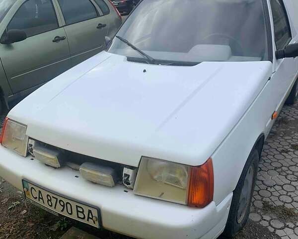 Білий ЗАЗ 110558, об'ємом двигуна 1.3 л та пробігом 8 тис. км за 1074 $, фото 1 на Automoto.ua