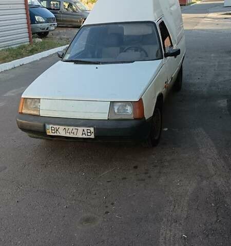 Білий ЗАЗ 110558, об'ємом двигуна 1.2 л та пробігом 200 тис. км за 999 $, фото 1 на Automoto.ua