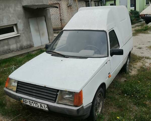 Белый ЗАЗ 110558, объемом двигателя 1.1 л и пробегом 228 тыс. км за 1000 $, фото 1 на Automoto.ua