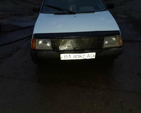 Белый ЗАЗ 110558, объемом двигателя 1.2 л и пробегом 183 тыс. км за 1000 $, фото 1 на Automoto.ua