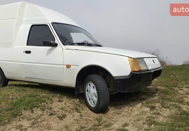 Білий ЗАЗ 110558, об'ємом двигуна 1.2 л та пробігом 170 тис. км за 1150 $, фото 1 на Automoto.ua