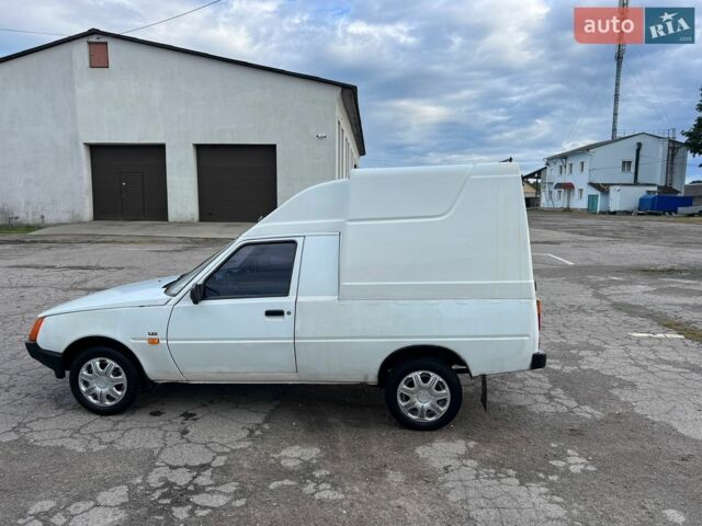 Белый ЗАЗ 110558, объемом двигателя 1.2 л и пробегом 100 тыс. км за 1400 $, фото 1 на Automoto.ua