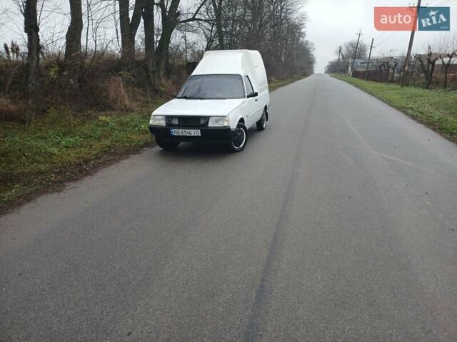 Белый ЗАЗ 110558, объемом двигателя 1.2 л и пробегом 145 тыс. км за 1100 $, фото 1 на Automoto.ua