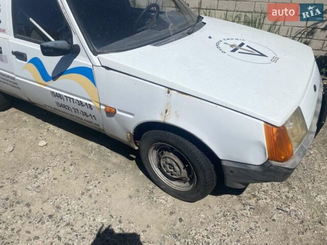 Белый ЗАЗ 110558, объемом двигателя 1.2 л и пробегом 143 тыс. км за 1000 $, фото 1 на Automoto.ua