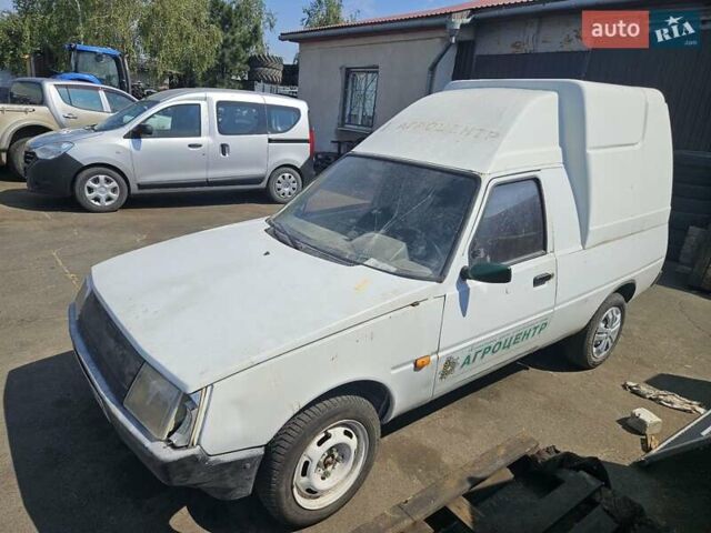 Белый ЗАЗ 110558, объемом двигателя 1.2 л и пробегом 50 тыс. км за 1100 $, фото 1 на Automoto.ua