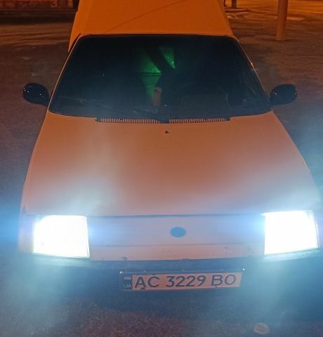 Білий ЗАЗ 110558, об'ємом двигуна 1.2 л та пробігом 120 тис. км за 800 $, фото 1 на Automoto.ua