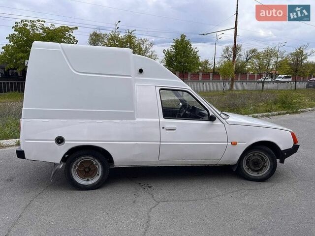 Белый ЗАЗ 110558, объемом двигателя 1.2 л и пробегом 100 тыс. км за 1300 $, фото 1 на Automoto.ua