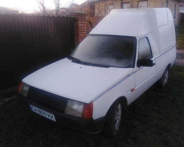 Белый ЗАЗ 110558, объемом двигателя 1.2 л и пробегом 186 тыс. км за 1600 $, фото 1 на Automoto.ua