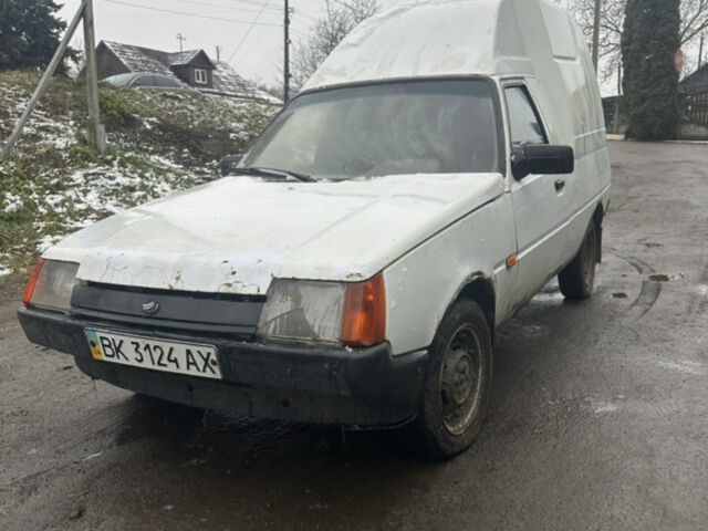 Белый ЗАЗ 110558, объемом двигателя 1.2 л и пробегом 200 тыс. км за 600 $, фото 1 на Automoto.ua