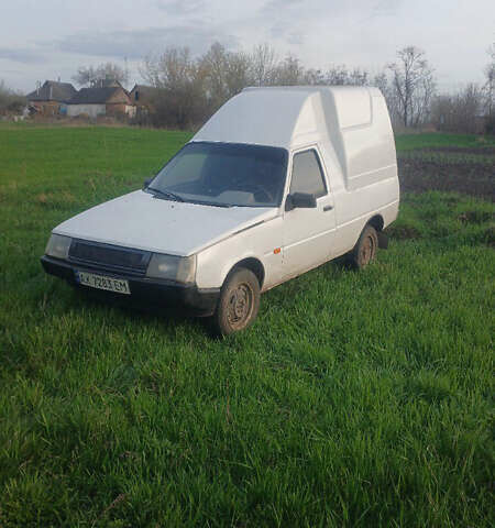 Білий ЗАЗ 110558, об'ємом двигуна 1.2 л та пробігом 100 тис. км за 1500 $, фото 1 на Automoto.ua