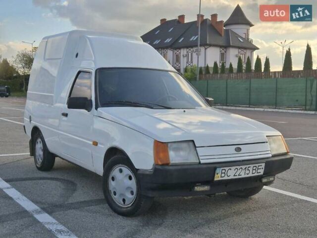 Белый ЗАЗ 110558, объемом двигателя 1.3 л и пробегом 145 тыс. км за 1700 $, фото 1 на Automoto.ua