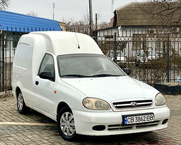 Білий ЗАЗ 110558, об'ємом двигуна 1.5 л та пробігом 238 тис. км за 2000 $, фото 1 на Automoto.ua
