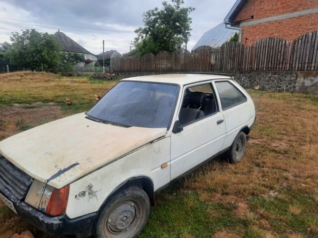Білий ЗАЗ 1125, об'ємом двигуна 1.2 л та пробігом 65 тис. км за 224 $, фото 1 на Automoto.ua