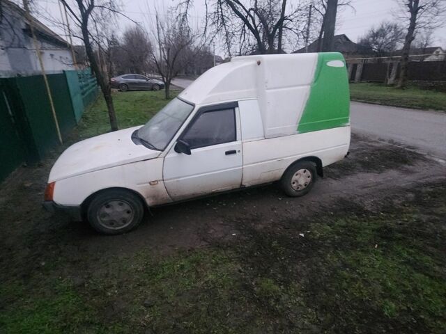 Белый ЗАЗ 1140, объемом двигателя 1.2 л и пробегом 230 тыс. км за 474 $, фото 1 на Automoto.ua