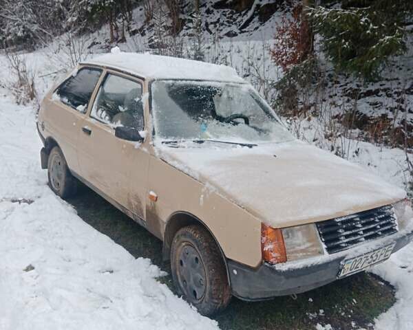 Бежевый ЗАЗ 1140, объемом двигателя 0.9 л и пробегом 273 тыс. км за 700 $, фото 1 на Automoto.ua
