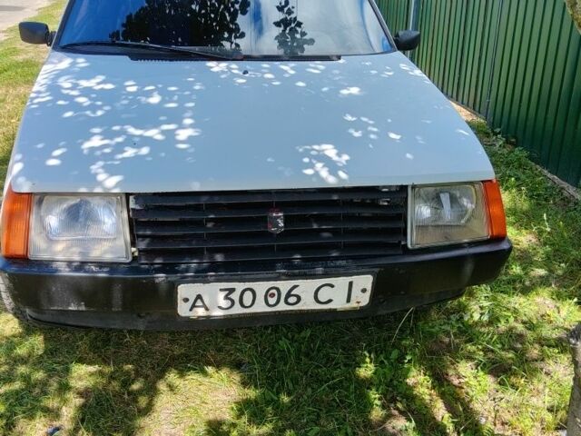 Белый ЗАЗ 965, объемом двигателя 0 л и пробегом 100 тыс. км за 453 $, фото 1 на Automoto.ua