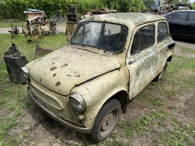 Белый ЗАЗ 965, объемом двигателя 1 л и пробегом 100 тыс. км за 336 $, фото 1 на Automoto.ua