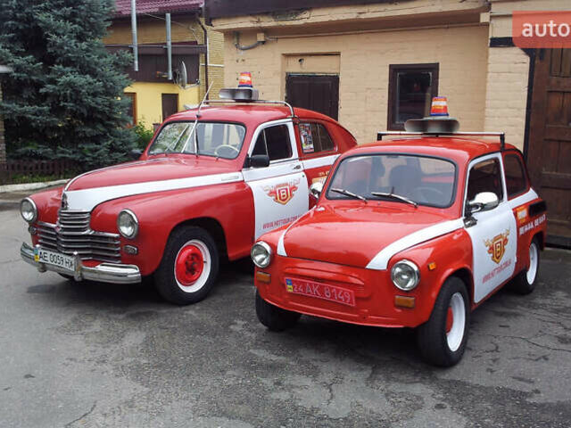 Червоний ЗАЗ 965, об'ємом двигуна 0.9 л та пробігом 200 тис. км за 2000 $, фото 1 на Automoto.ua