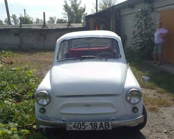 Серый ЗАЗ 965, объемом двигателя 0 л и пробегом 170 тыс. км за 2000 $, фото 1 на Automoto.ua