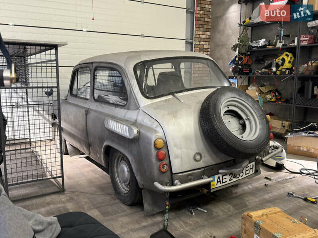 Серый ЗАЗ 965, объемом двигателя 0.8 л и пробегом 70 тыс. км за 800 $, фото 1 на Automoto.ua