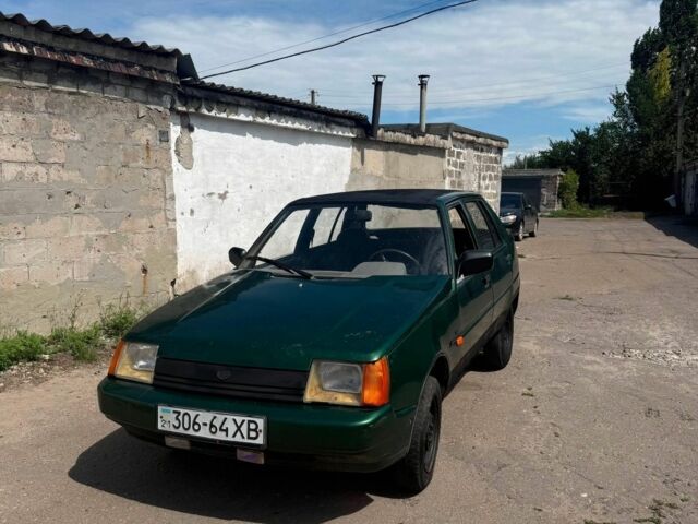 Зелений ЗАЗ 966, об'ємом двигуна 1.2 л та пробігом 150 тис. км за 369 $, фото 1 на Automoto.ua