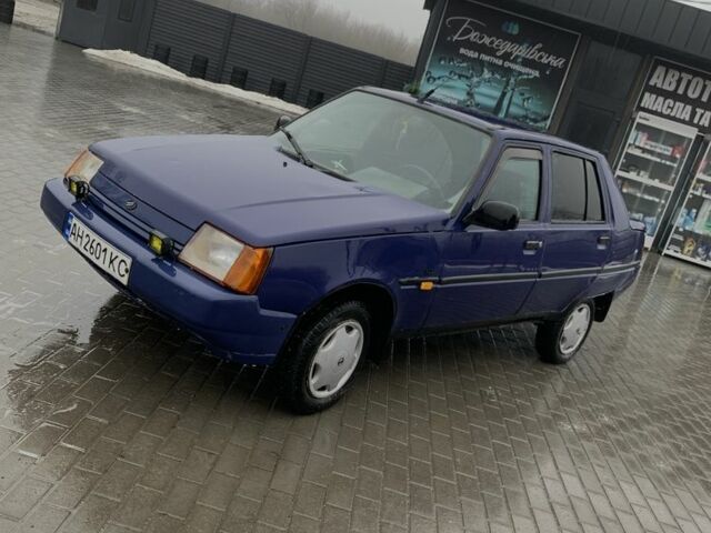 Синий ЗАЗ Другая, объемом двигателя 1.2 л и пробегом 100 тыс. км за 603 $, фото 1 на Automoto.ua