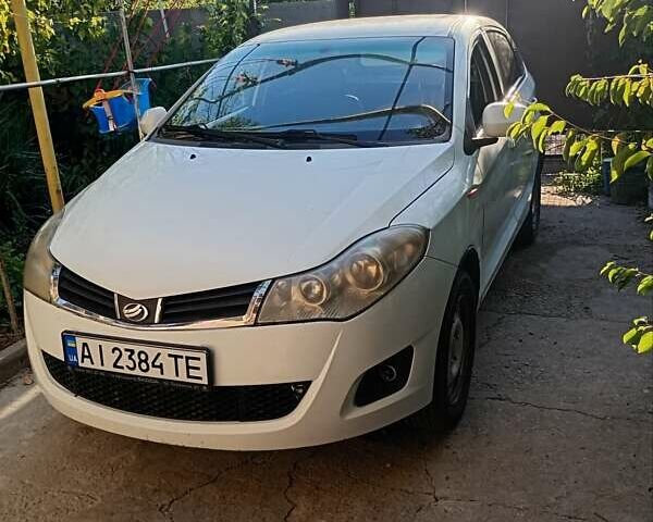 Белый ЗАЗ Форза, объемом двигателя 1.5 л и пробегом 210 тыс. км за 2500 $, фото 1 на Automoto.ua