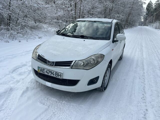 Білий ЗАЗ Форза, об'ємом двигуна 1.5 л та пробігом 92 тис. км за 1600 $, фото 1 на Automoto.ua