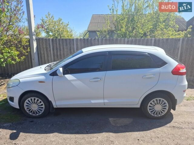 Білий ЗАЗ Форза, об'ємом двигуна 1.5 л та пробігом 150 тис. км за 2900 $, фото 1 на Automoto.ua