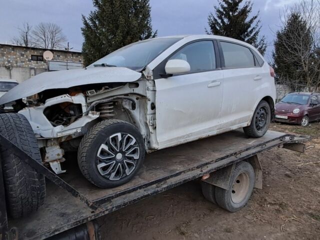 Білий ЗАЗ Форза, об'ємом двигуна 1.5 л та пробігом 61 тис. км за 1199 $, фото 1 на Automoto.ua