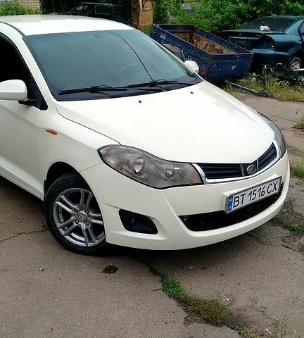 Белый ЗАЗ Форза, объемом двигателя 1.5 л и пробегом 120 тыс. км за 3600 $, фото 1 на Automoto.ua